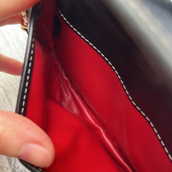 DOONEY and BOURKE BLACK WRISTLET WALLET CLUTCH, like new - Picture 5 of 7